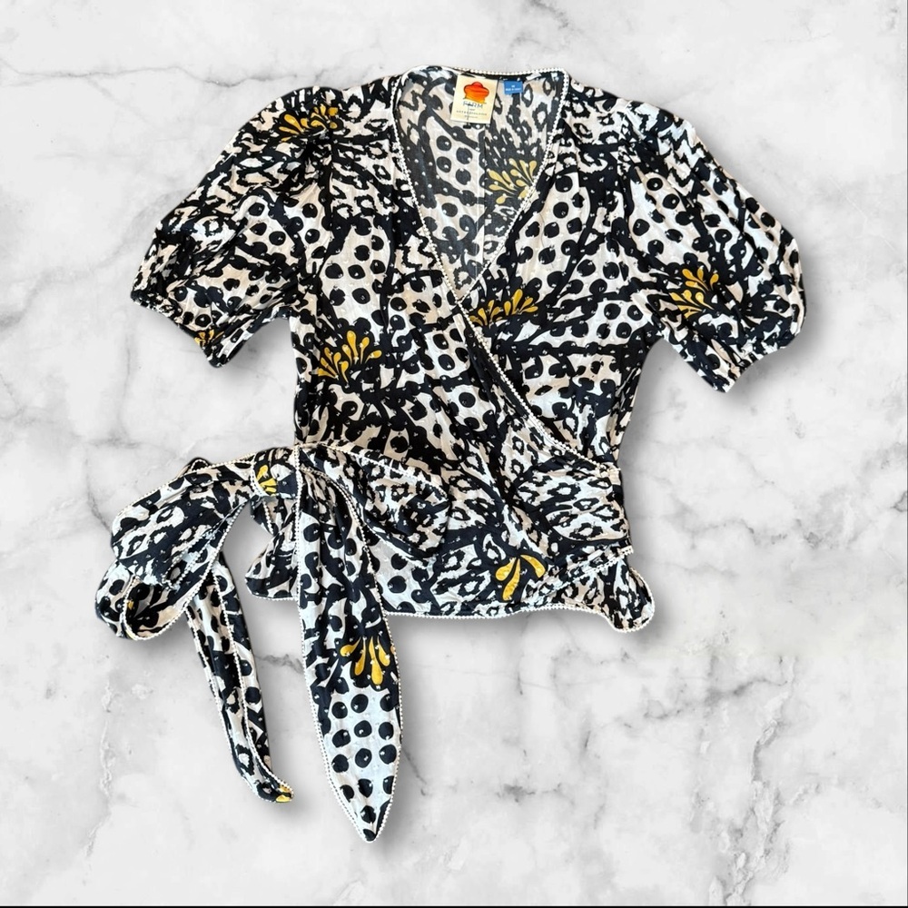 FARM Rio | Leopard Print Wrap Top Short Sleeve Blouse  | Black/White | Size M - Picture 2 of 12